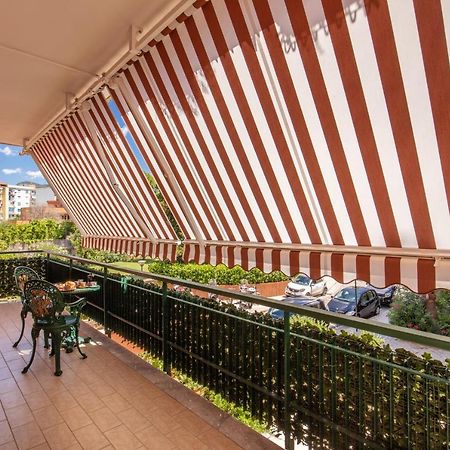 Domus Vittoria - The Luxury Quintessence Apartman Sorrento Kültér fotó