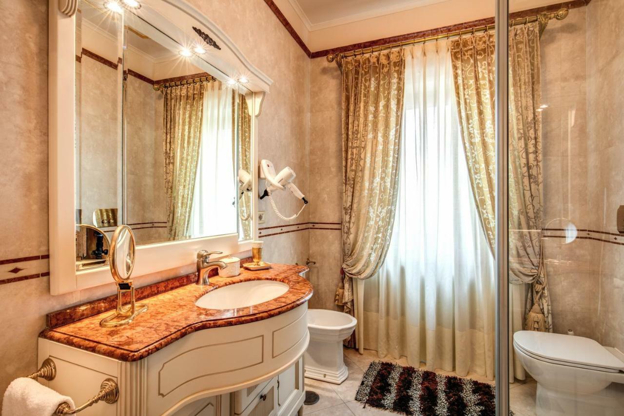 Domus Vittoria - The Luxury Quintessence Apartman Sorrento Kültér fotó